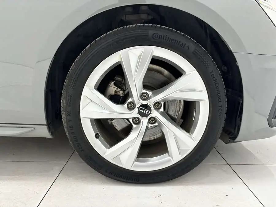 Audi A4 (Import) 2021 Avant Pioneer 40 TFSI Fashion Dynamic