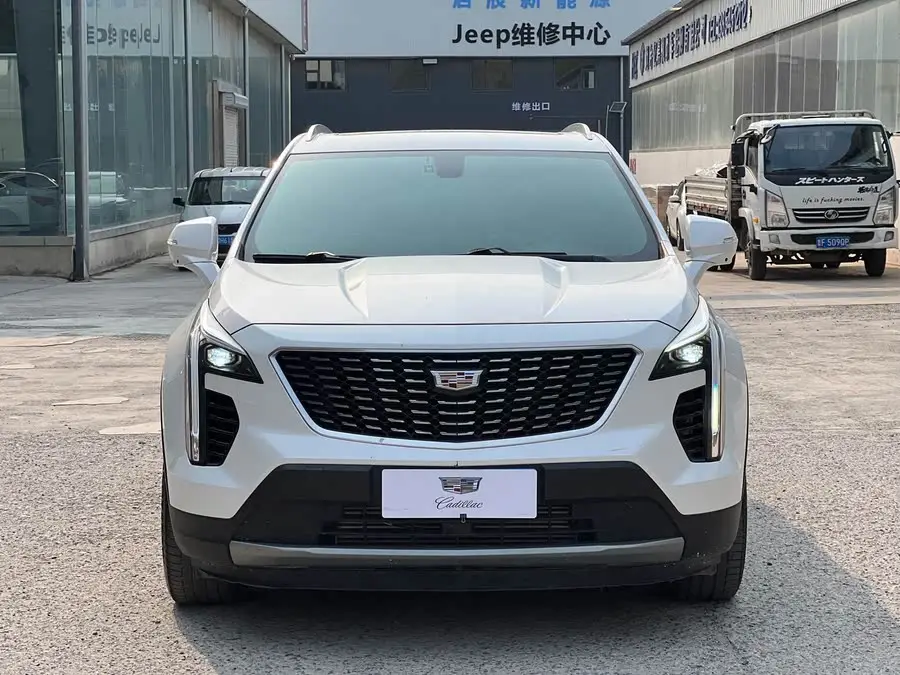 Cadillac XT4 2021 28T Luxury FWD