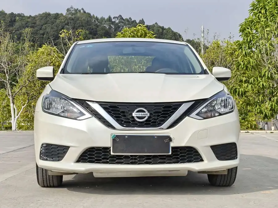 2021 نيسان سليفي كلاسيك 1.6XE CVT إصدار الراحة