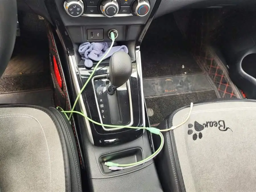 2021 نيسان سيلفي الكلاسيكية 1.6XL CVT الفاخرة