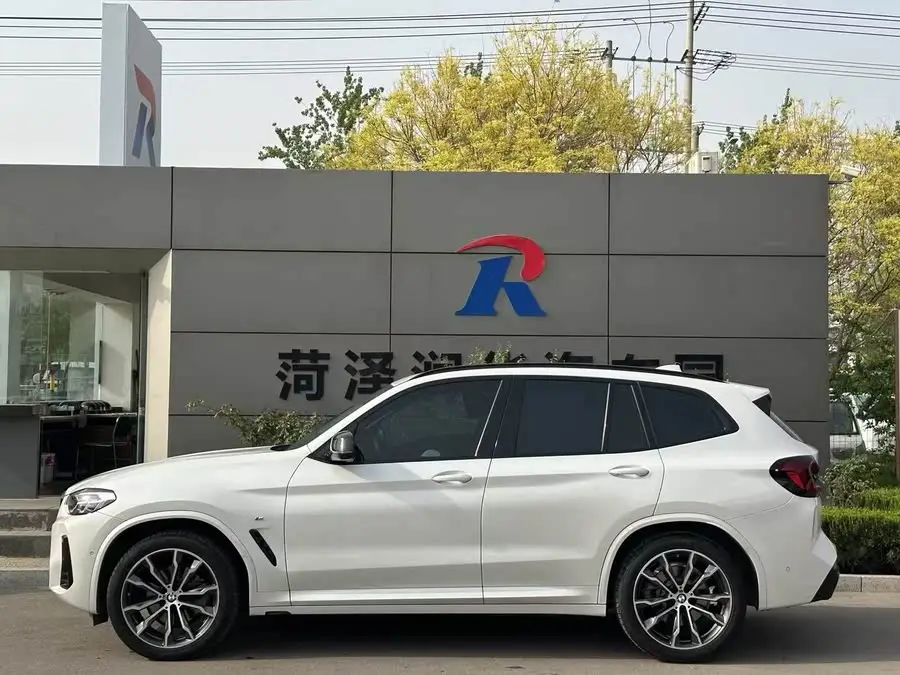 BMW X3 2023 xDrive30i Leading M Night Package