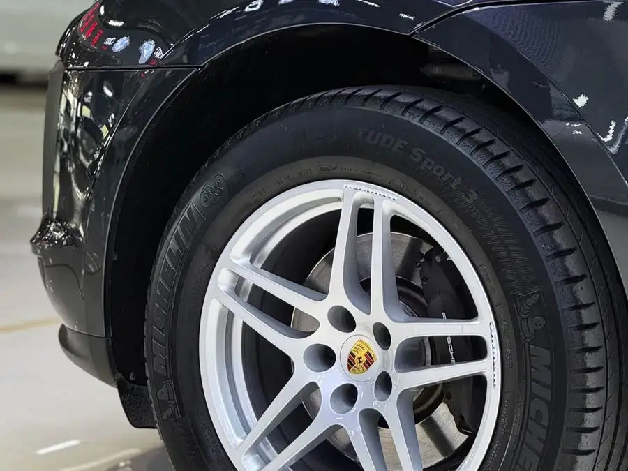 2021 Macan Macan 2.0T