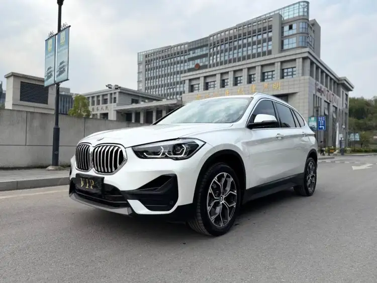 BMW X1 2022 sDrive25Li Leading Edition