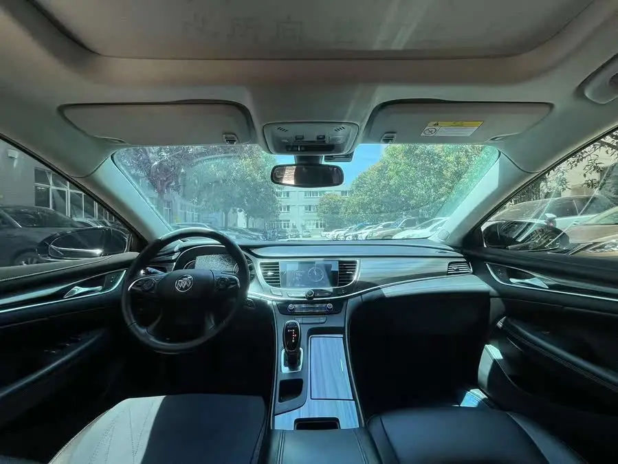 بويك لاكروس 2021 552T فاخرة