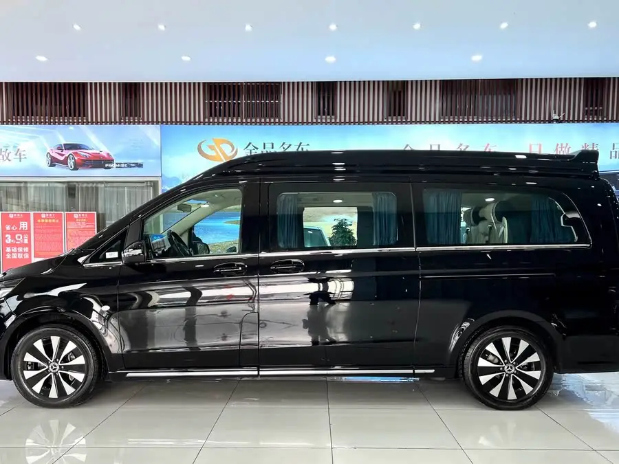 Vito 2023 Model 2.0T Business Edition 7-Seater