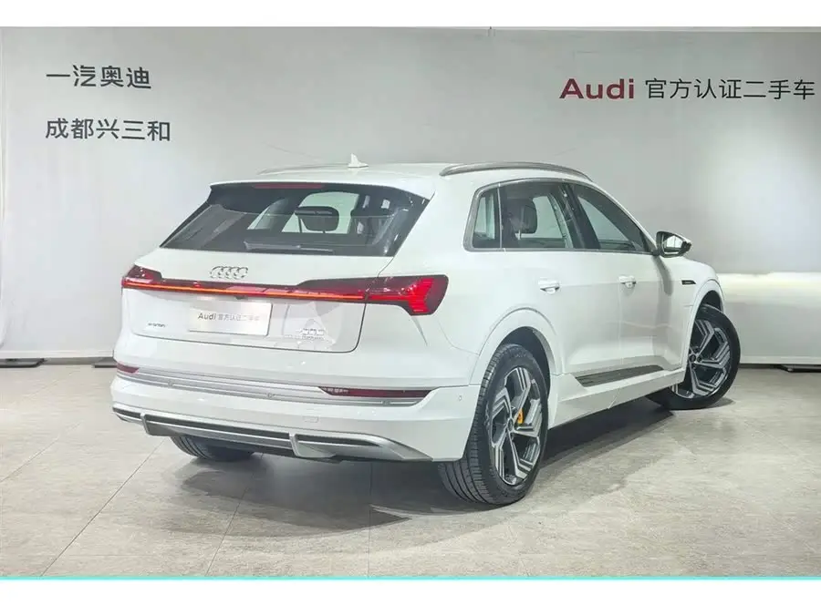 Audi e-tron 2021 50 quattro Premium