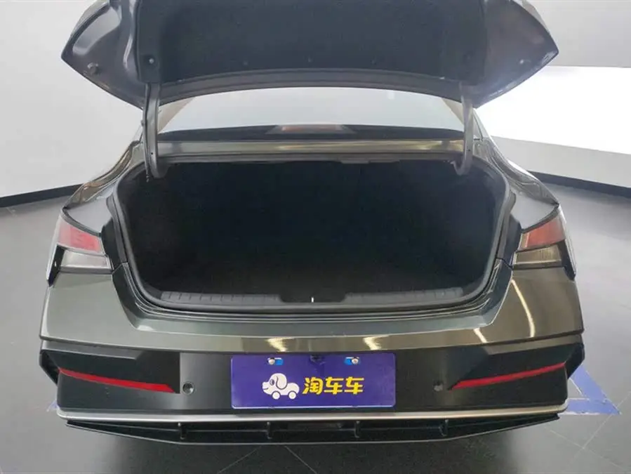 إيلانتر 2023 1.5 لتر CVT GLX النخبة