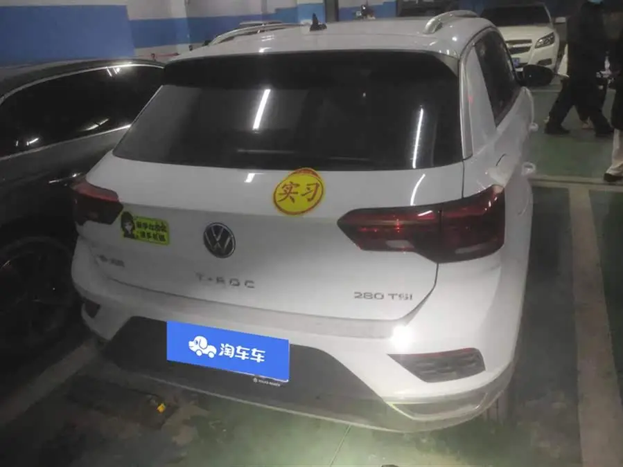 T-ROC 2022 280 TSI DSG دفع ثنائي راحة PLUS