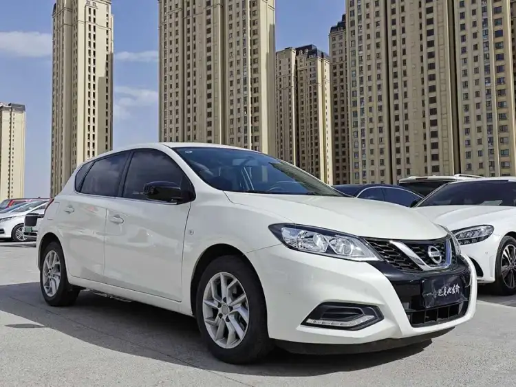 Nissan Tiida 2021 1.6L CVT Intelligent Edition