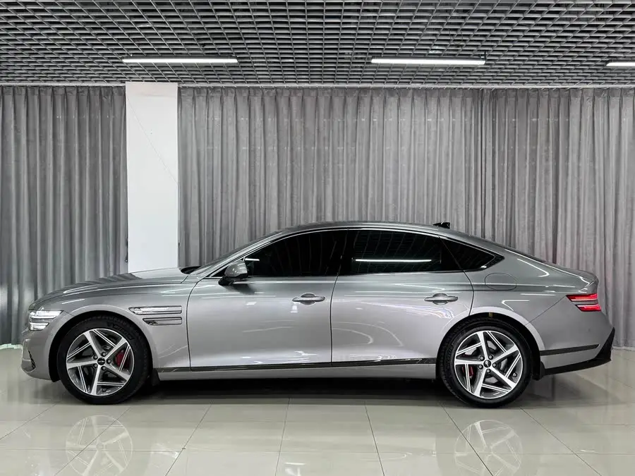Genesis G80 2024 2.5T RWD Luxury