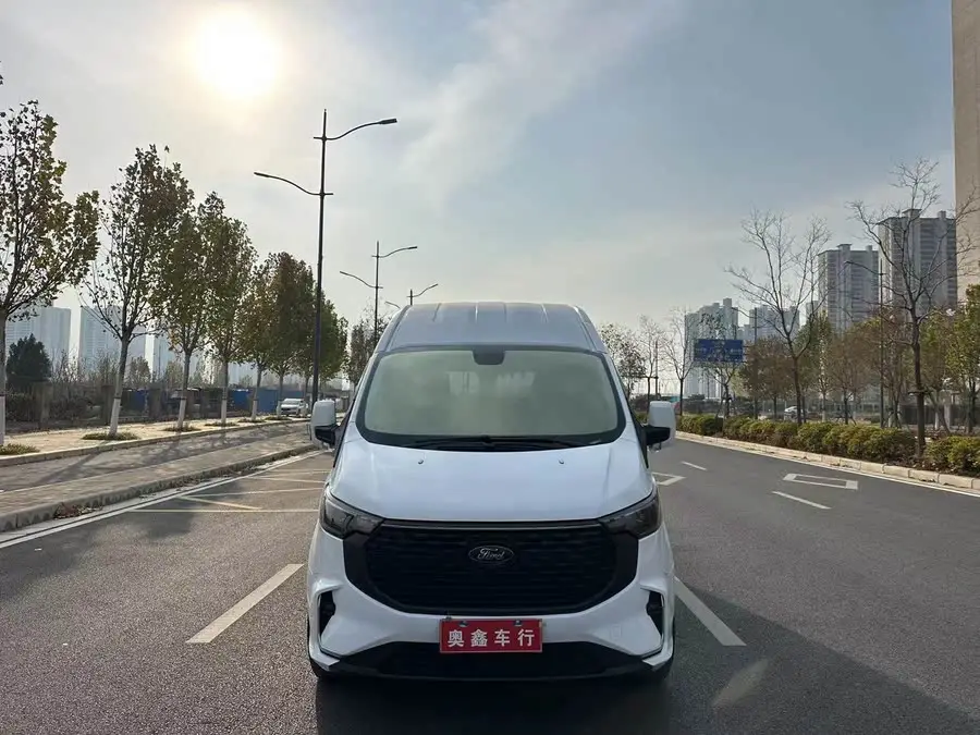 فورد ترانزيت 2023 2.0T ديزل يدوي طراز الركاب التجاري قاعدة عجلات متوسطة سقف متوسط 7/8/9 مقاعد