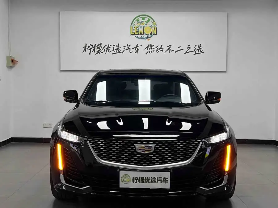 كاديلاك CT5 2022 28T الفاخرة