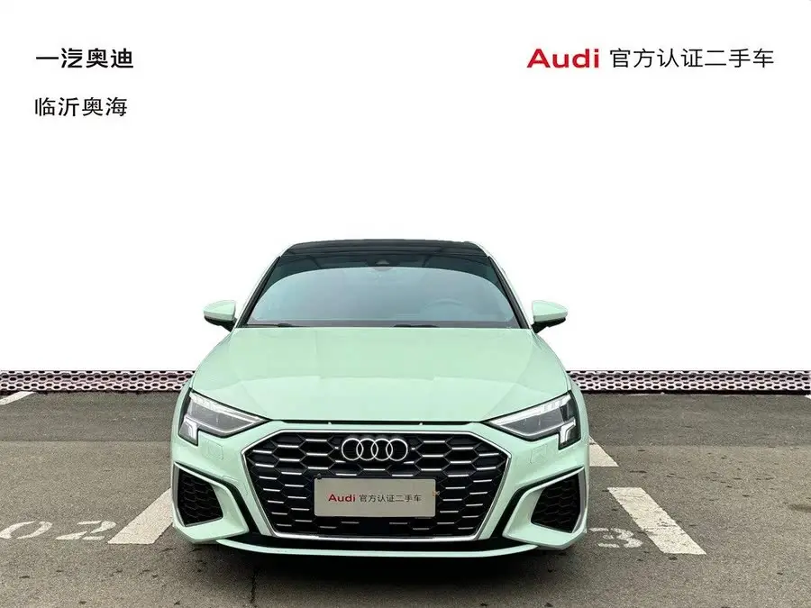 أودي A3 2022 A3L ليموزين 35 TFSI نسخة رياضية أنيقة