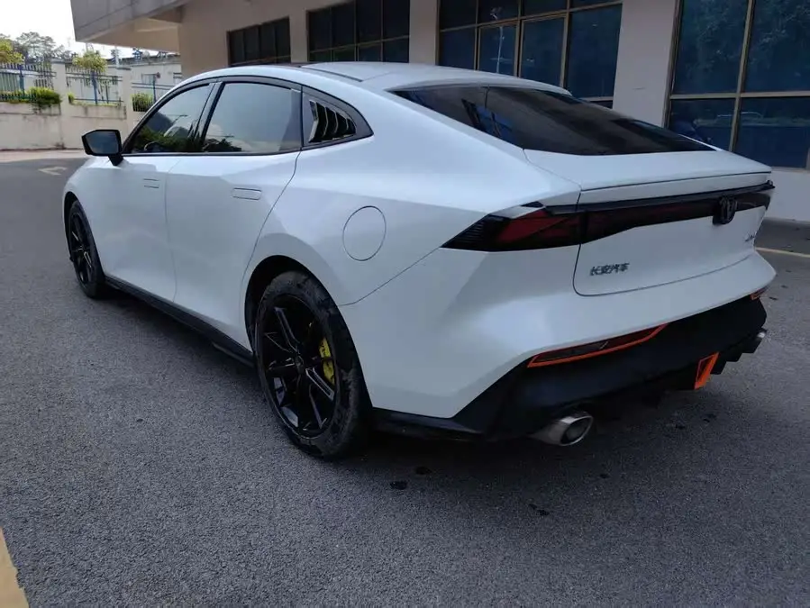 Changan UNI-V 2022 1.5T Premium