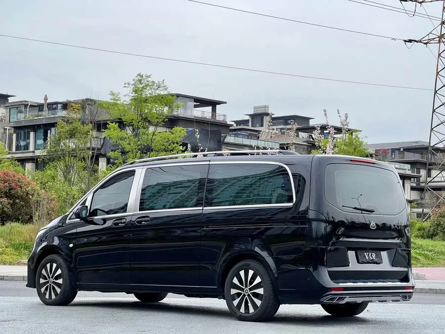 فيتو 2023 2.0T إصدار الأعمال 7 مقاعد