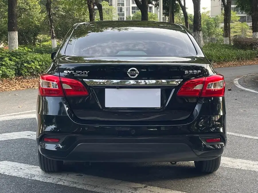 2022 نيسان سيلفي كلاسيك 1.6XE CVT إصدار الراحة