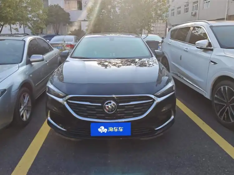 2022 Buick LaCrosse 552T Luxury