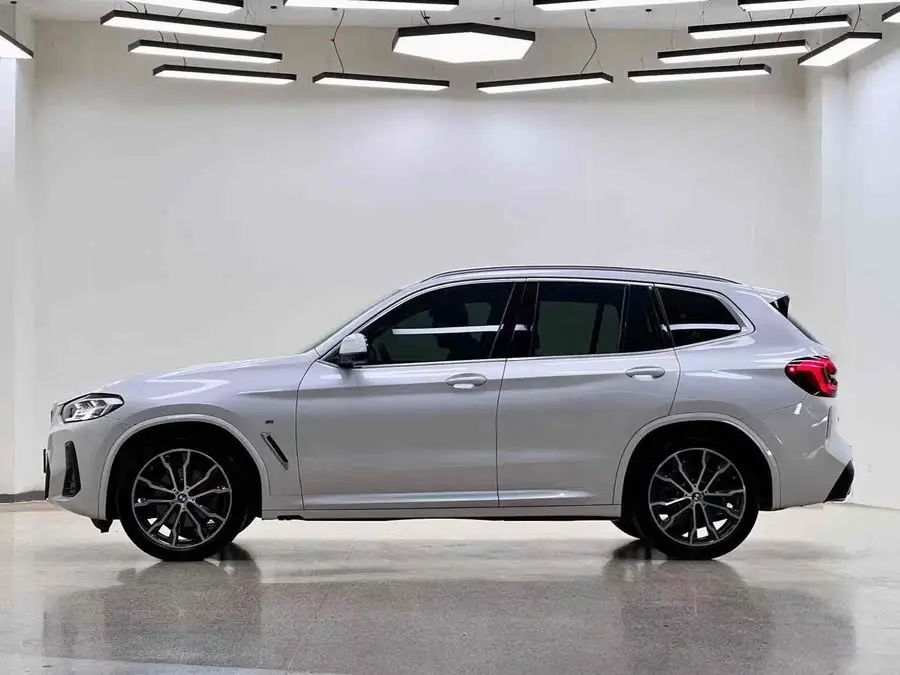 BMW X3 2022 Facelift xDrive30i Leading Edition M Night Package