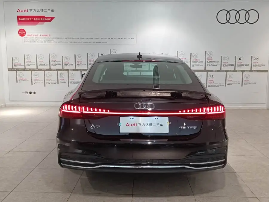 Audi A7 2023 45 TFSI Premium