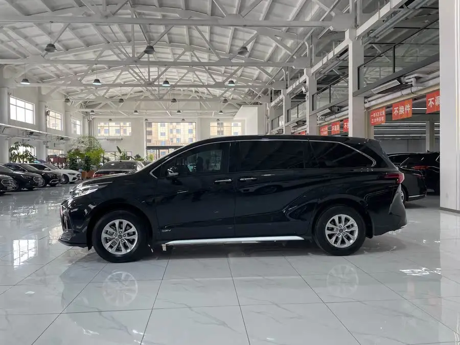 غريفيا 2024 نسخة هجين 2.5 لتر للراحة