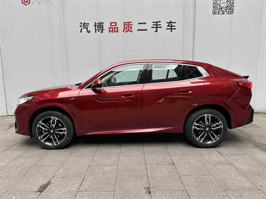 بي إم دبليو X2 (مستوردة) طراز 2024 sDrive25i حزمة رياضية M