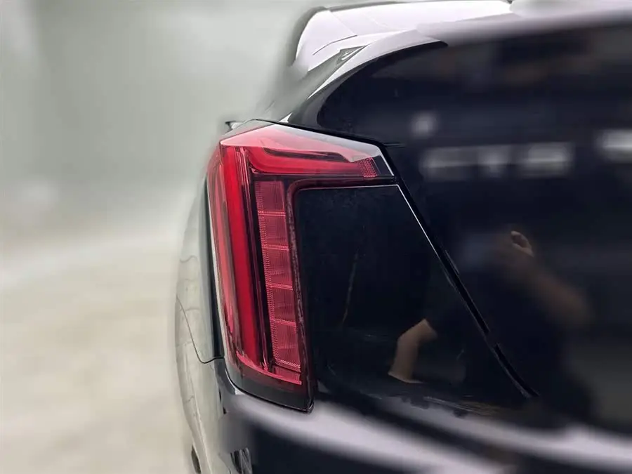 Cadillac CT5 2023 28T Luxury (Standard Version)