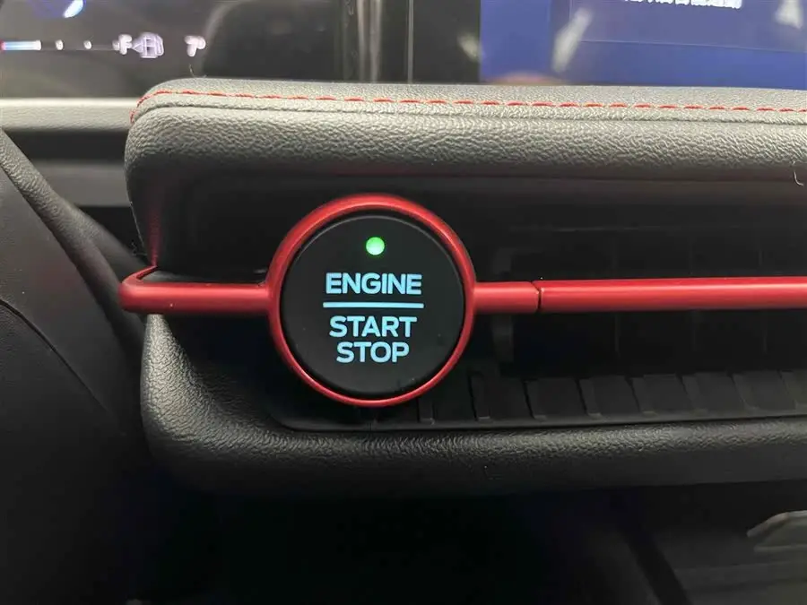 2023 Ford Edge Edge L 2.0T EcoBoost E Hybrid AWD Seven-Seater STLine