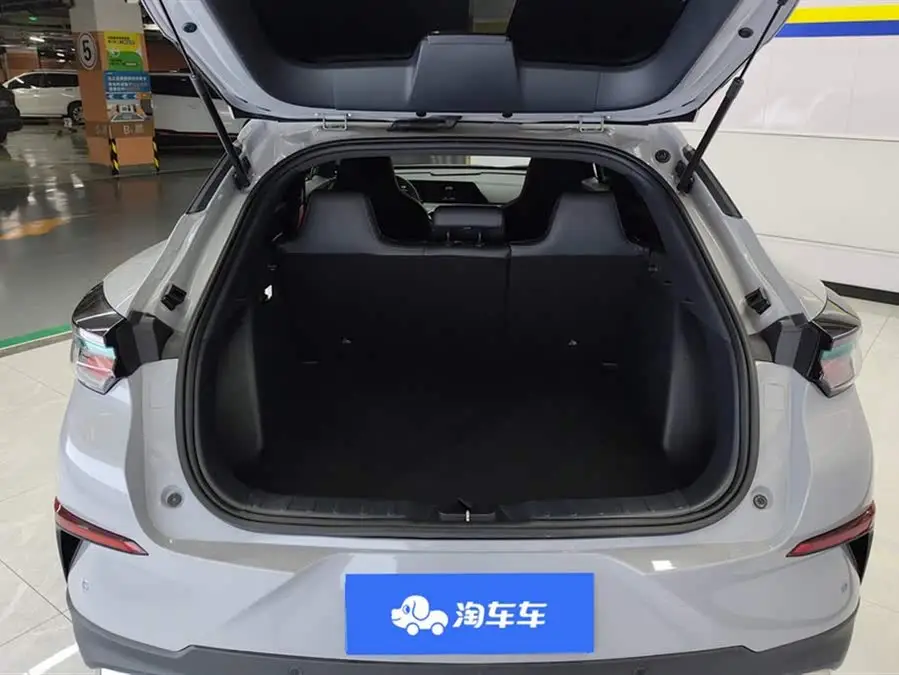 شانجان UNI-T 2021 1.5T تفوق