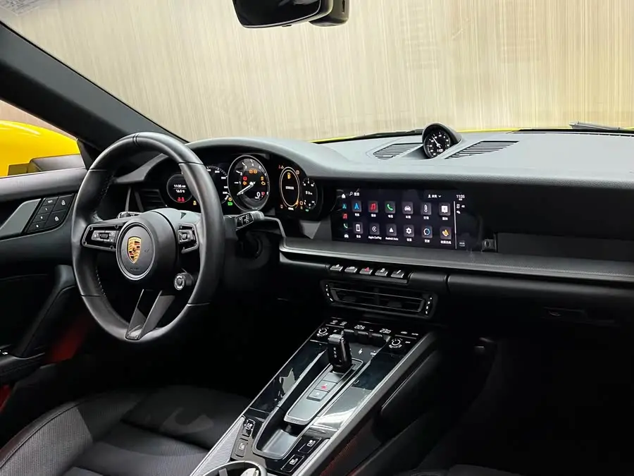 Porsche 911 2022 Carrera 3.0T