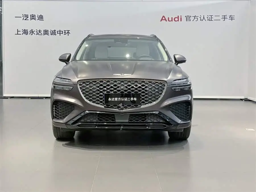 Genesis GV70 2023 2.5T AWD Flagship