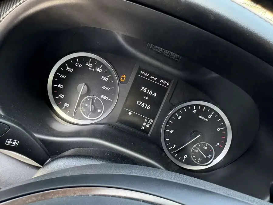 Vito 2021 Model 2.0T Business Edition 7-seater