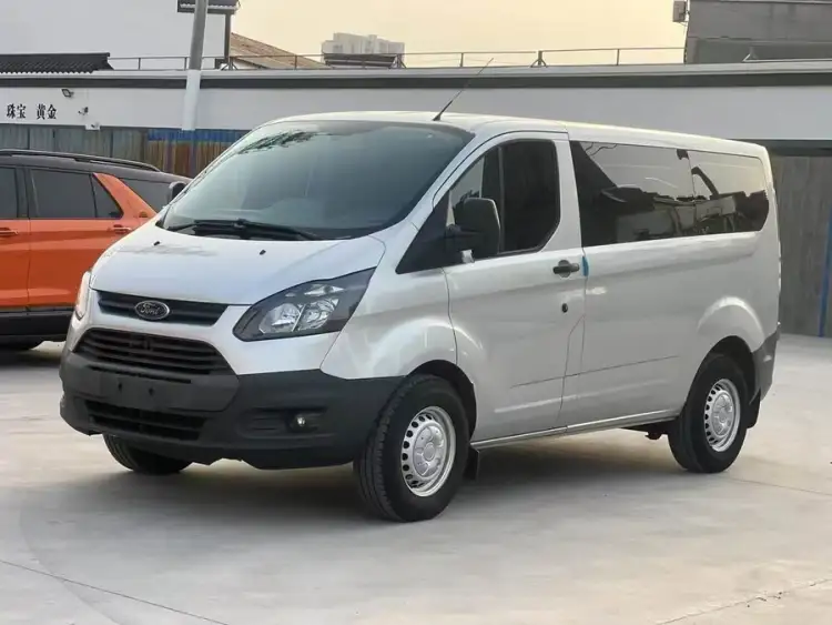 Ford Transit 2019 2.0T Diesel Multi-Purpose Commercial Vehicle Short Wheelbase Low Roof 6-Seater National VI