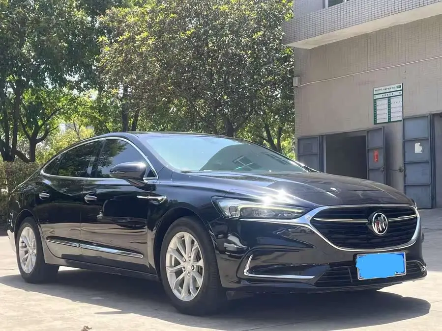 بويك لاكروس 2021 552T فاخرة