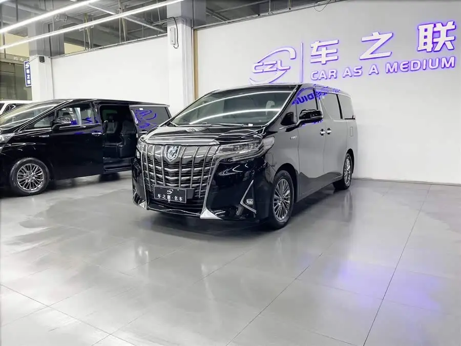 ألفارد 2020 هايبرد 2.5 لتر فئة فاخرة