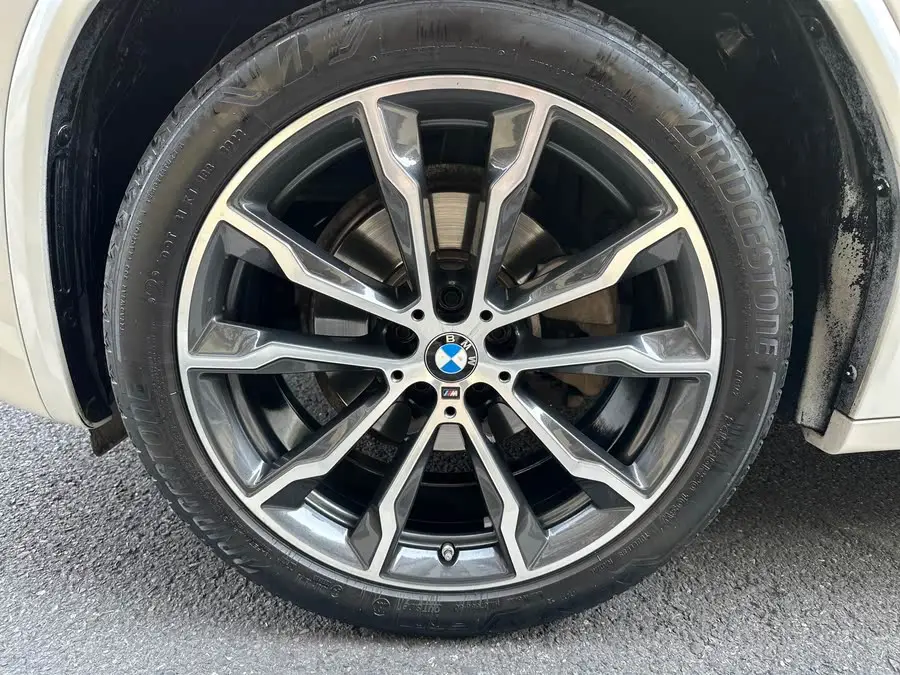 BMW X3 2022 xDrive30i Leading Model M Night Package