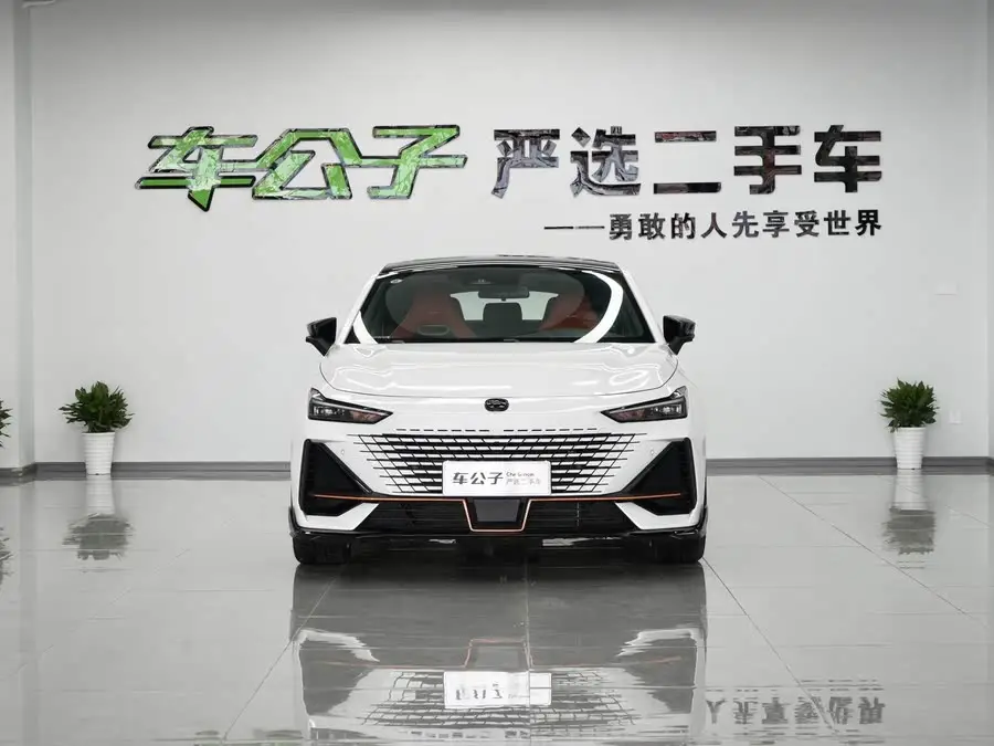 Changan UNI-V 2023 1.5T Sport Edition
