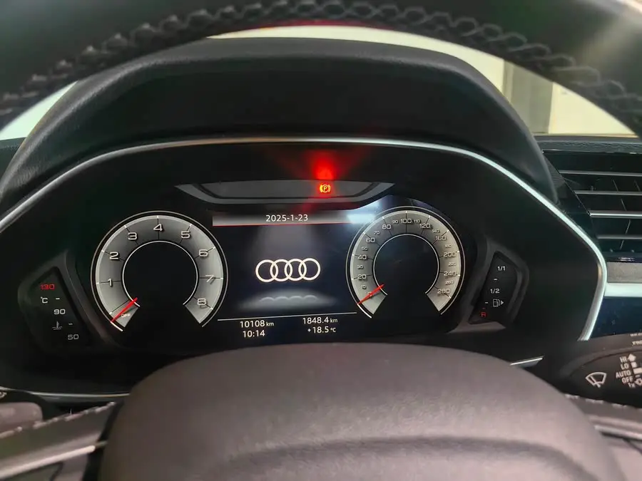 Audi Q3 2024 45 TFSI quattro Sporty Style