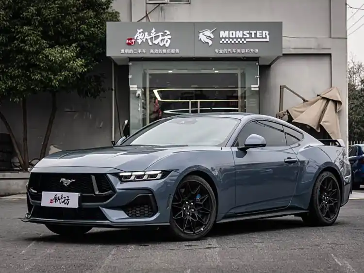 2024 Mustang 2.3T EcoBoost Hardtop Performance Version