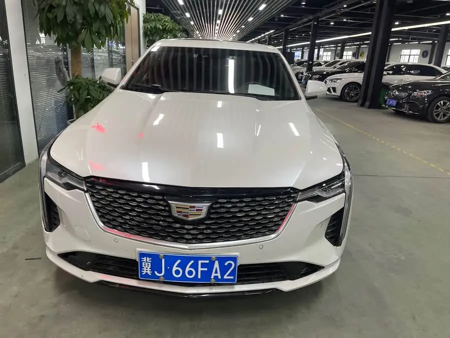 Cadillac CT4 2023 28T Luxury