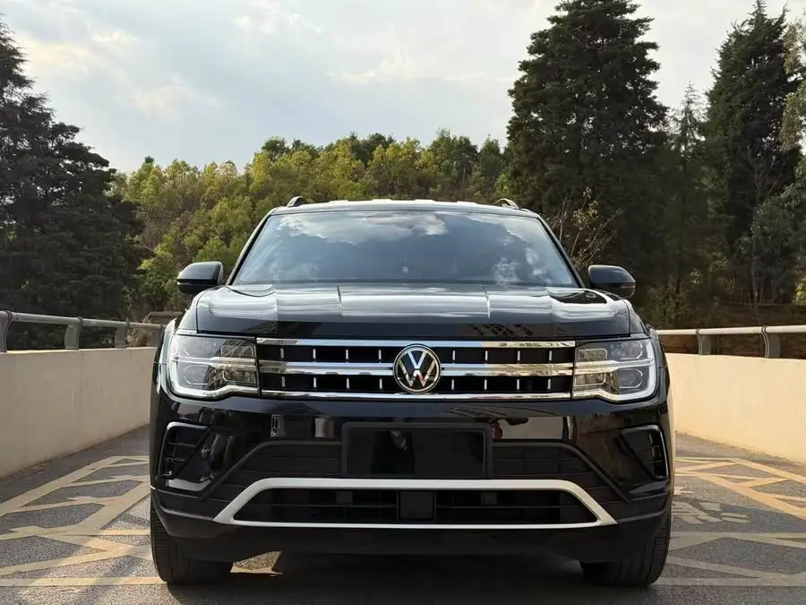 توارغ 2022 طراز 380 TSI دفع رباعي فئة فاخرة