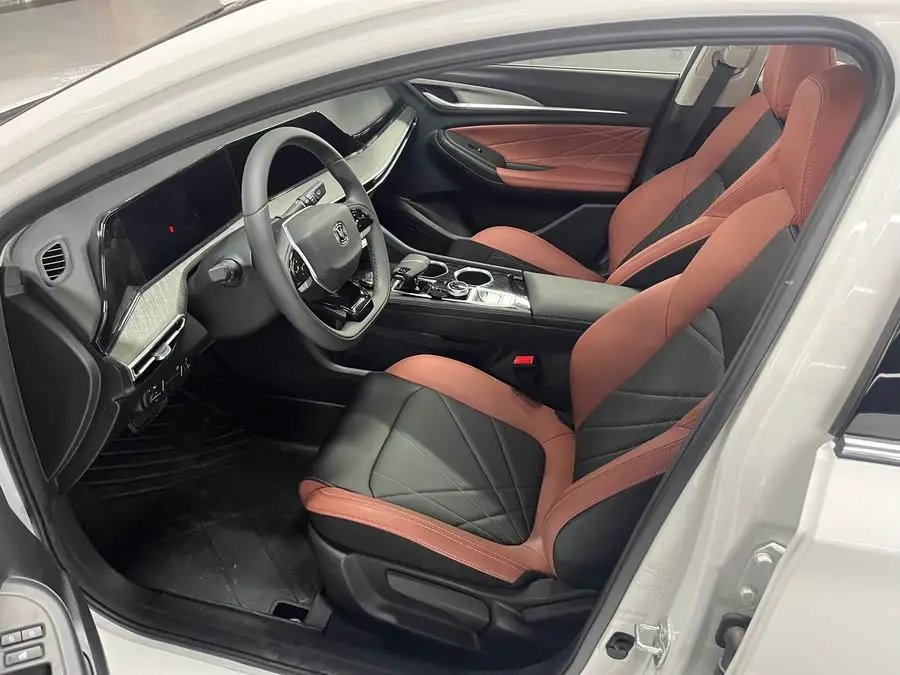 معلومات الموديل