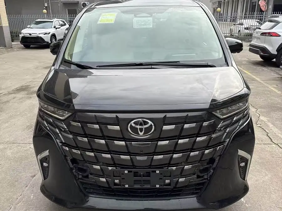 ألفارد 2025 هايبرد 2.5 لتر إصدار الاستمتاع الذهبي