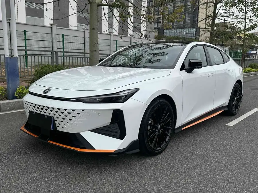 Changan UNI-V 2024 1.5T Premium Sport Edition