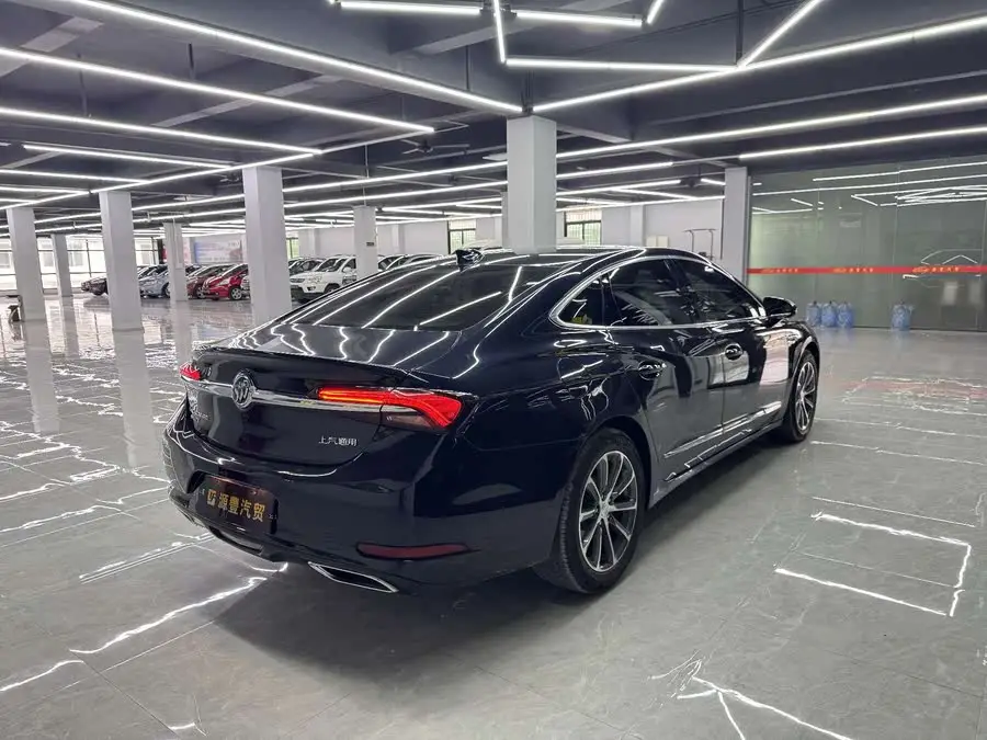 Buick LaCrosse 2021 652T Luxury