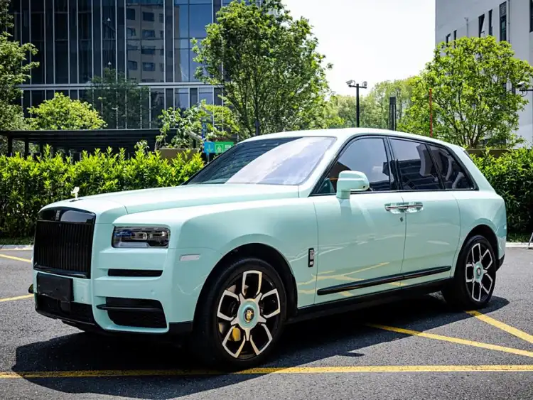 Cullinan 2018 Model Five-Seater