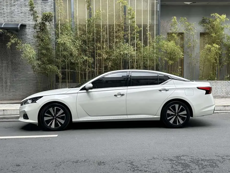 Teana 2019 2.0T XL Upper Intelligent Version