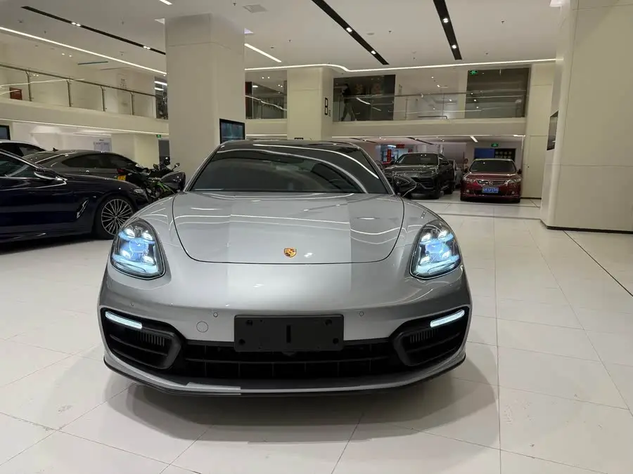 2022 Porsche Panamera 2.9T