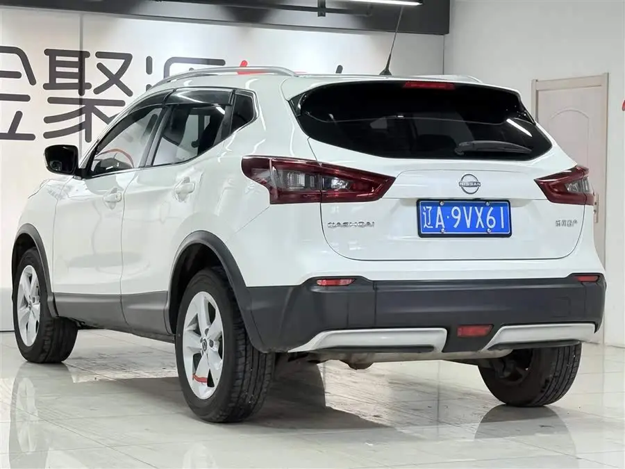 2023 نيسان إكستريل كلاسيك 2.0 لتر CVT XV إصدار الراحة