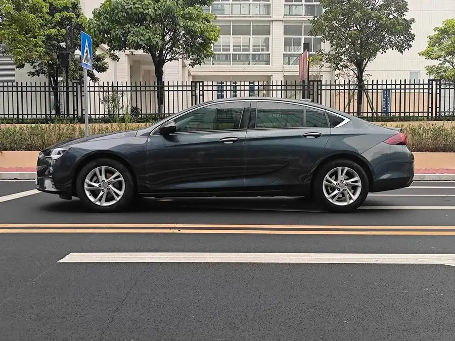 بيوك ريجال 2020 552T فخمة