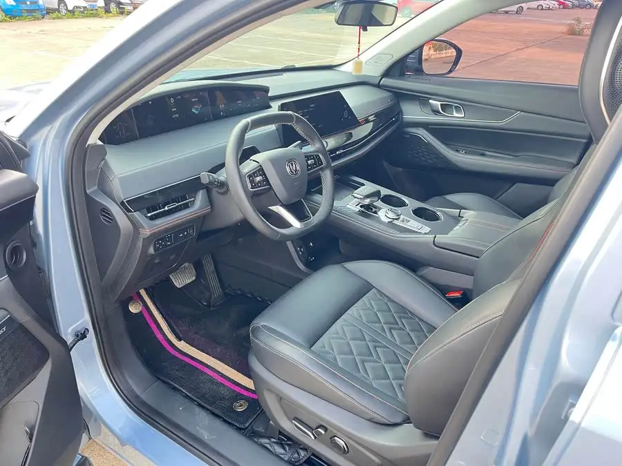 شانجان UNI-K 2021 2.0T بريميوم